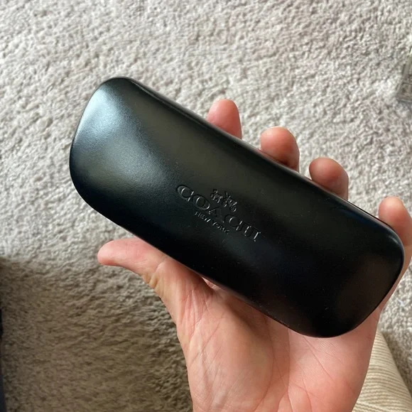 Coach Sunglasses w Case - Picture 7 of 8